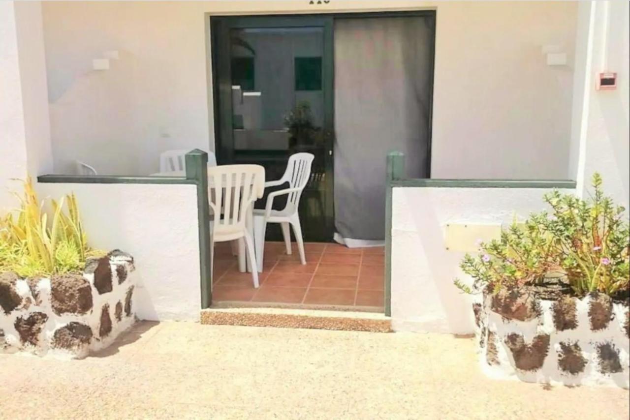 Апартаменты Giulia Puerto Del Carmen Пуэрто дель Кармен Экстерьер фото